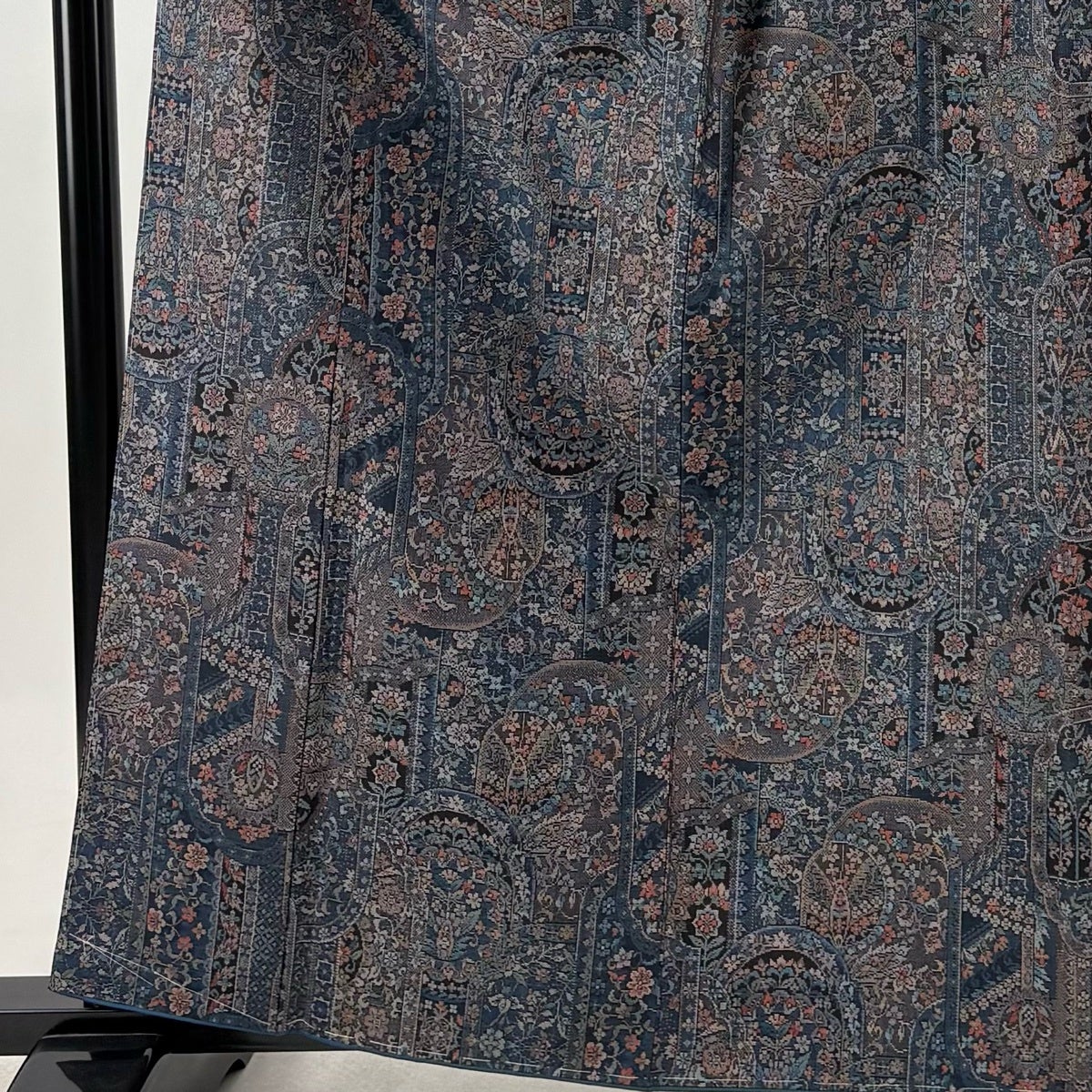 美品】 大島紬 身丈162.5cm 裄丈65cm M 袷 都喜ヱ門 泥染 証紙あり