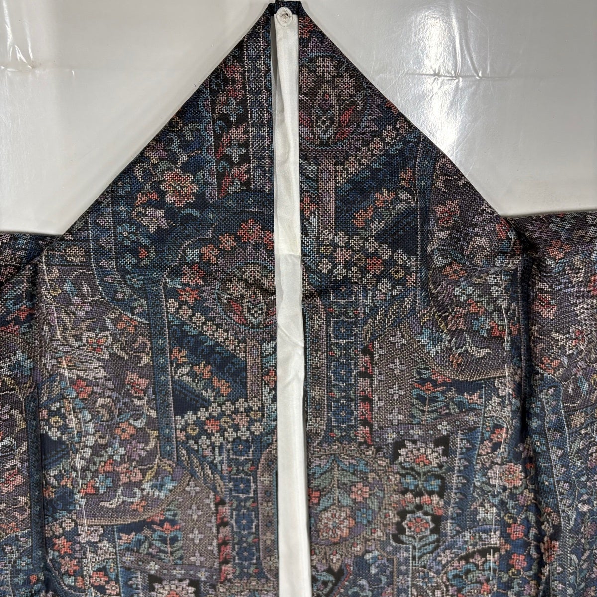 美品】 大島紬 身丈162.5cm 裄丈65cm M 袷 都喜ヱ門 泥染 証紙あり