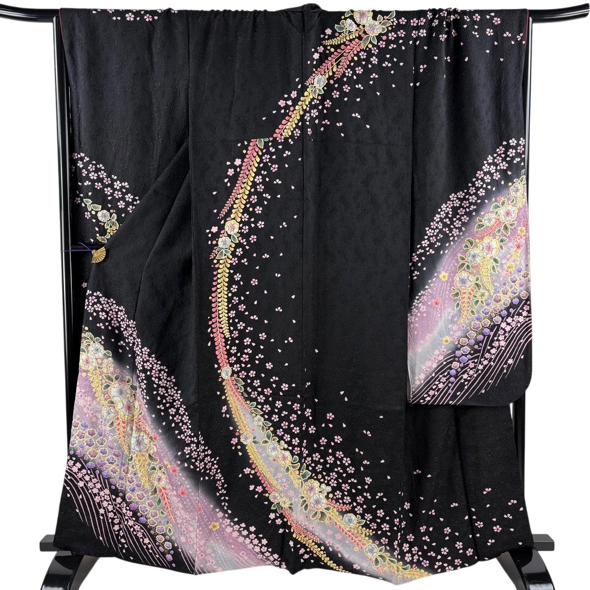 美品】 振袖 身丈164.5cm 裄丈71cm L 袷 辻が花 桜 金通し 金彩 黒