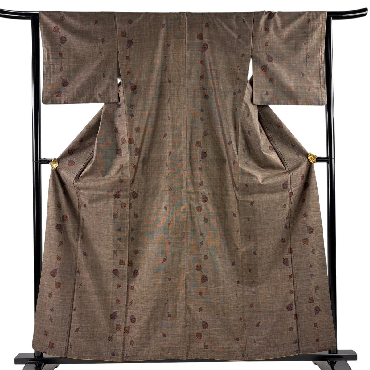 【美品】 大島紬 身丈163.5cm 裄丈69cm 正絹 逸品 【中古】 大島紬 身丈163cm 裄丈67cm M 単衣 純泥染 証紙あり 草花 縞 黒 正絹