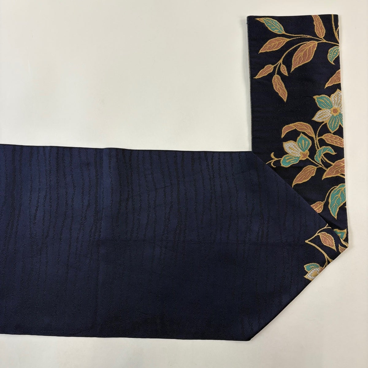 名古屋帯 優品 八寸名古屋帯 松葉仕立て 草花 紺色 正絹｜中古・古着