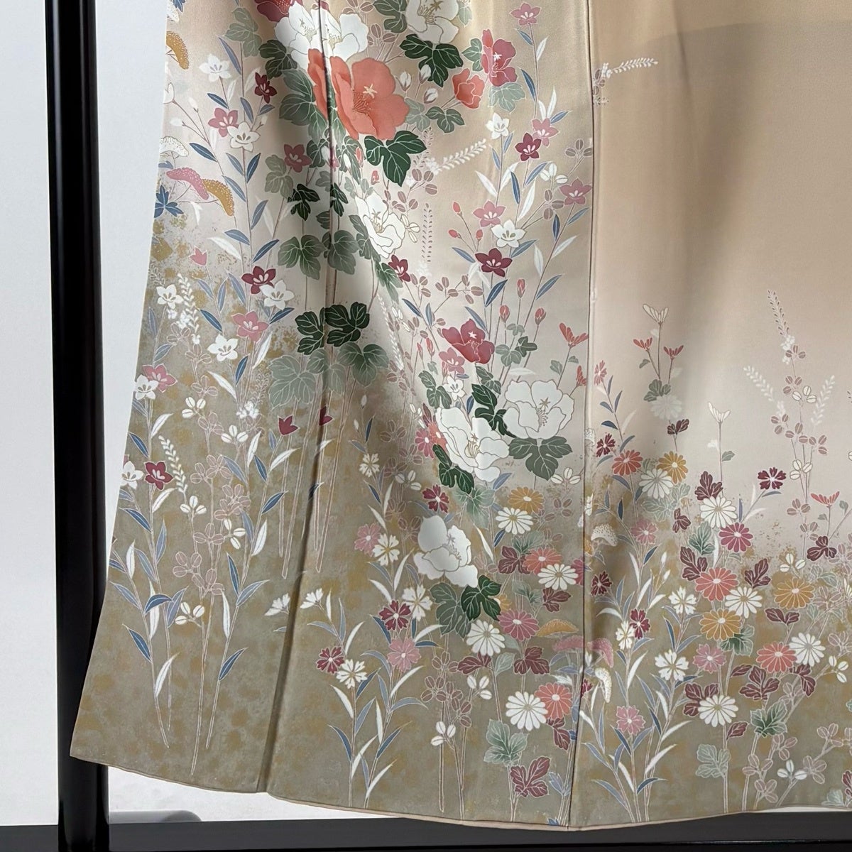 美品】 訪問着 身丈154.5cm 裄丈62cm S 袷 草花 萩 金銀彩 ぼかし