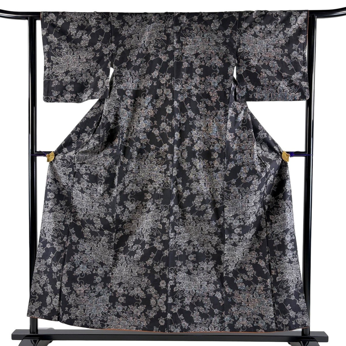 紬 身丈154.5cm 裄丈61cm S 袷 草花 花唐草 黒 正絹 秀品｜中古・古着