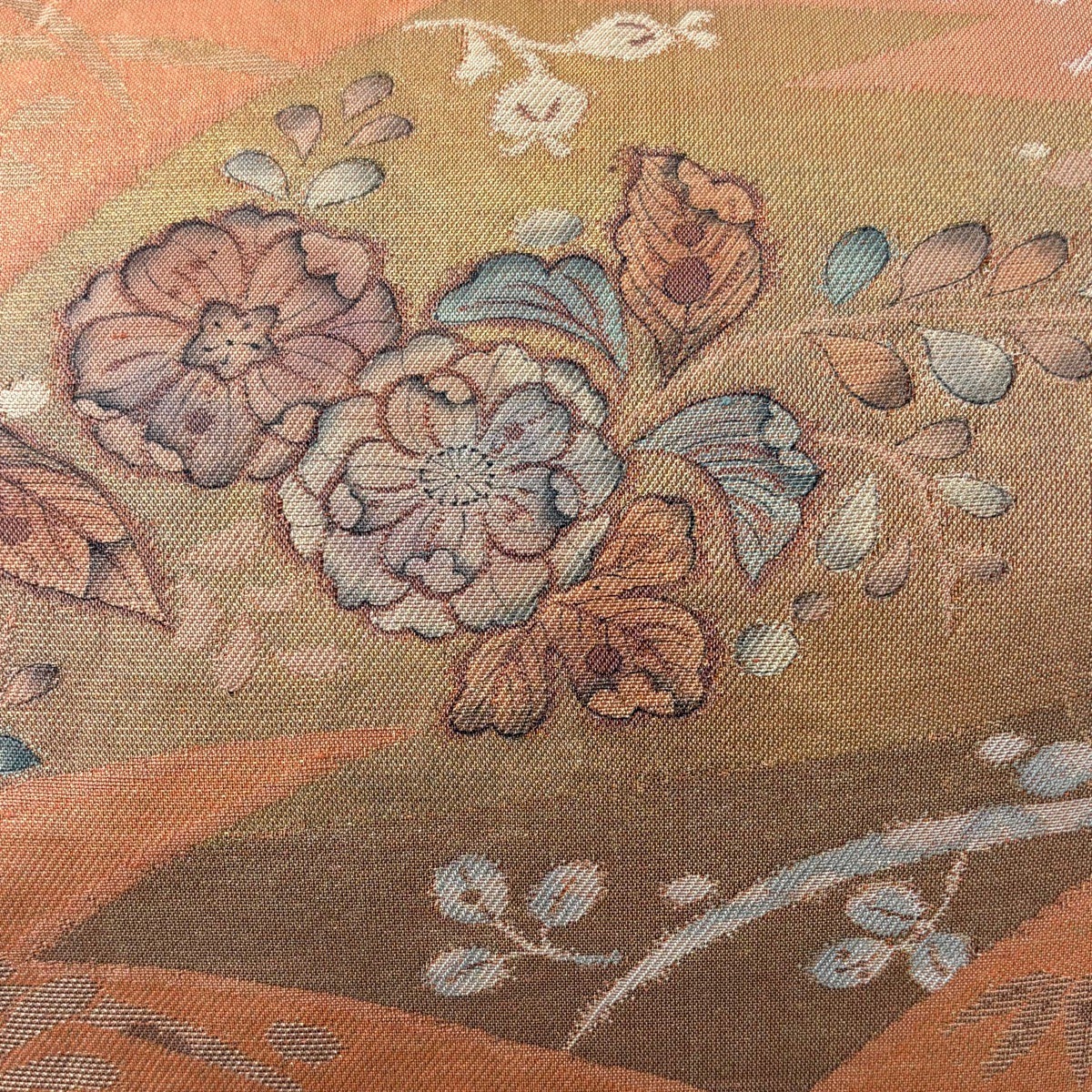 袋帯 秀品 草花 金彩 箔 オレンジ お太鼓柄 正絹｜中古・古着
