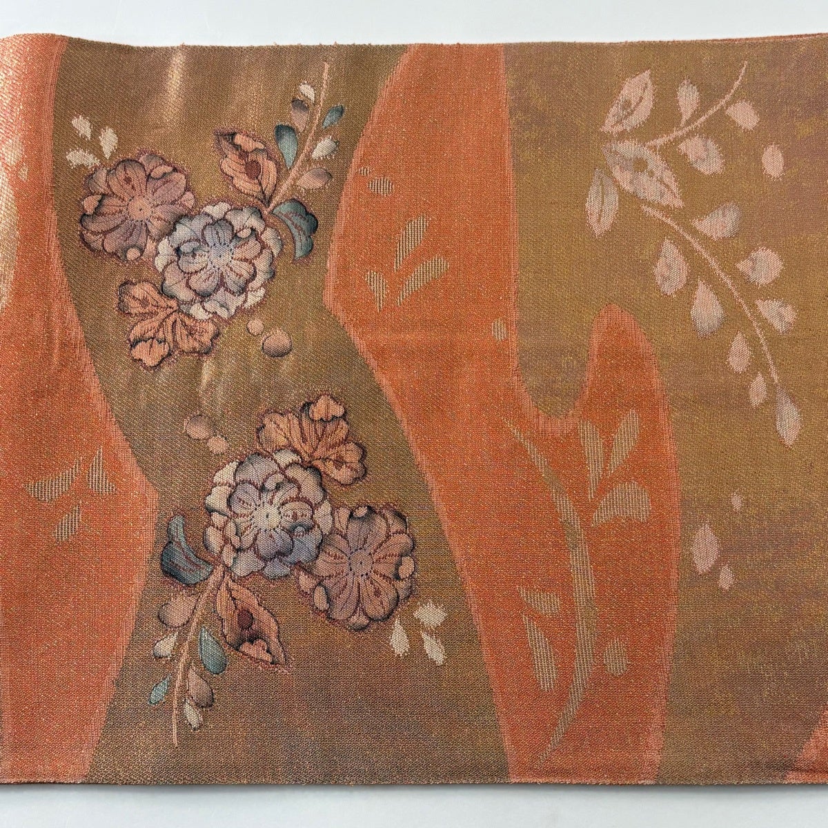 袋帯 秀品 草花 金彩 箔 オレンジ お太鼓柄 正絹｜中古・古着