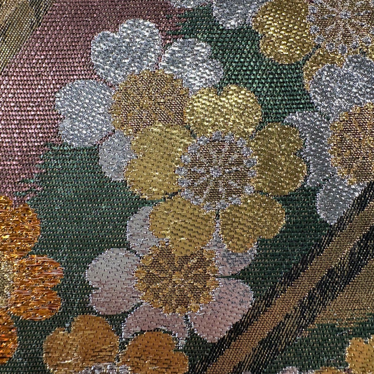 袋帯 秀品 桜 花びら 箔 金茶 六通 正絹｜中古・古着・リサイクル着物