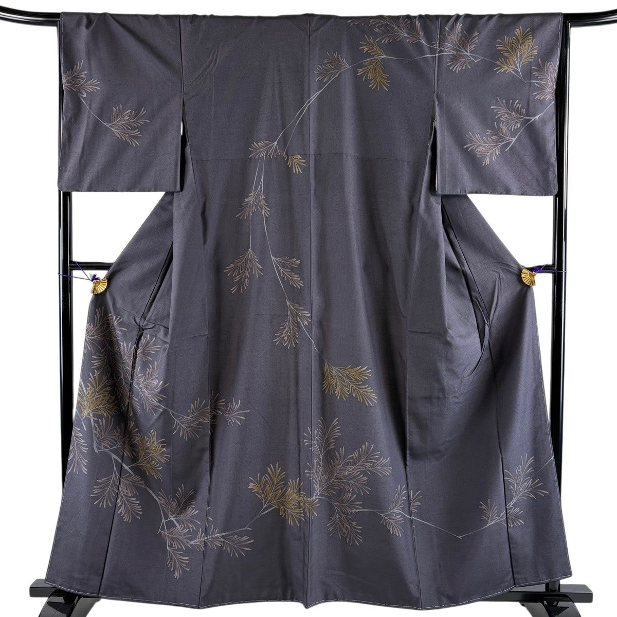 訪問着 身丈159cm 裄丈66cm M 袷 紬地 枝葉 黒灰 正絹 名品｜中古