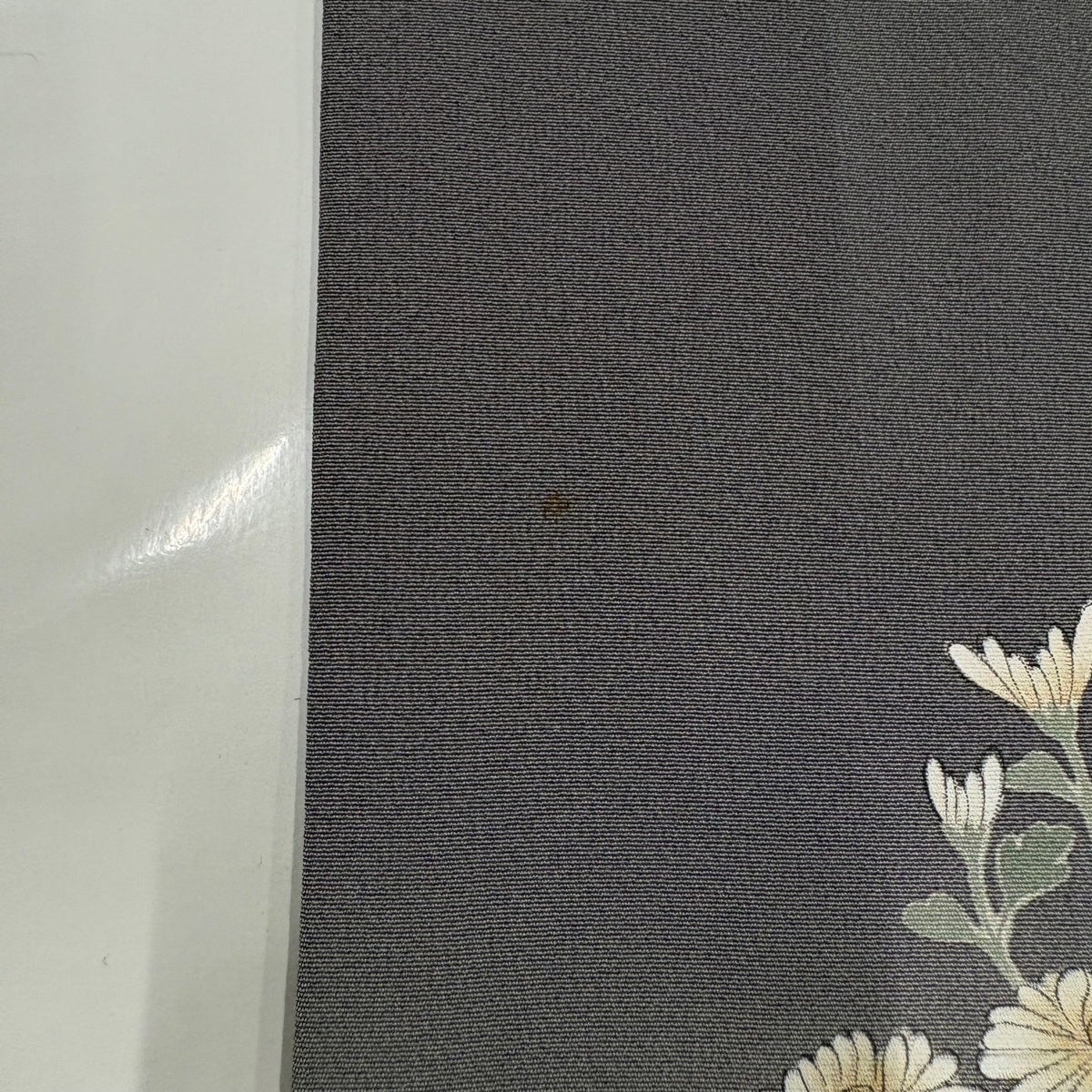 付下げ 身丈154cm 裄丈62.5cm S 袷 落款あり 鳥 草花 金彩 ぼかし 灰色