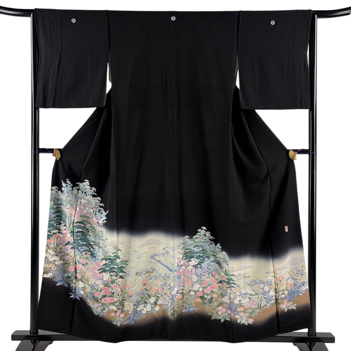 専用　未使用近い　美品　袷　正絹　作家　黒留袖　フルセット　身丈161 裄丈65 黒留袖 身丈163cm 裄丈65cm M 袷 落款あり 枝梅 鳥 黒 正絹 名品｜中古