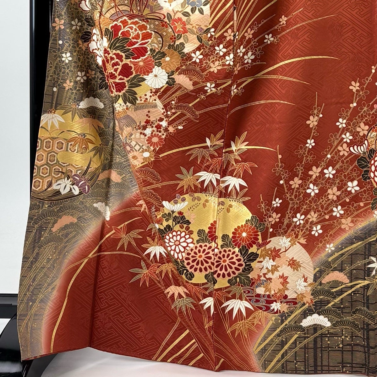 振袖 身丈166cm 裄丈68.5cm L 袷 鼓 草花 金糸 金彩 灰茶 正絹 秀品