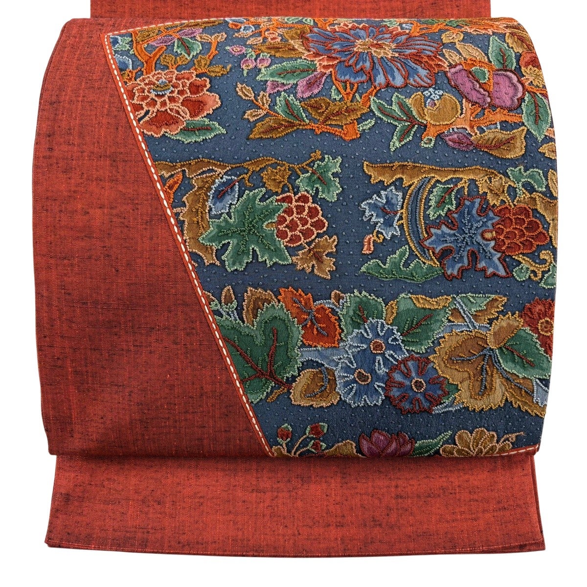 美品】 袋帯 秀品 華文 相良刺繍 ぼかし 薄黄 お太鼓柄 正絹｜中古