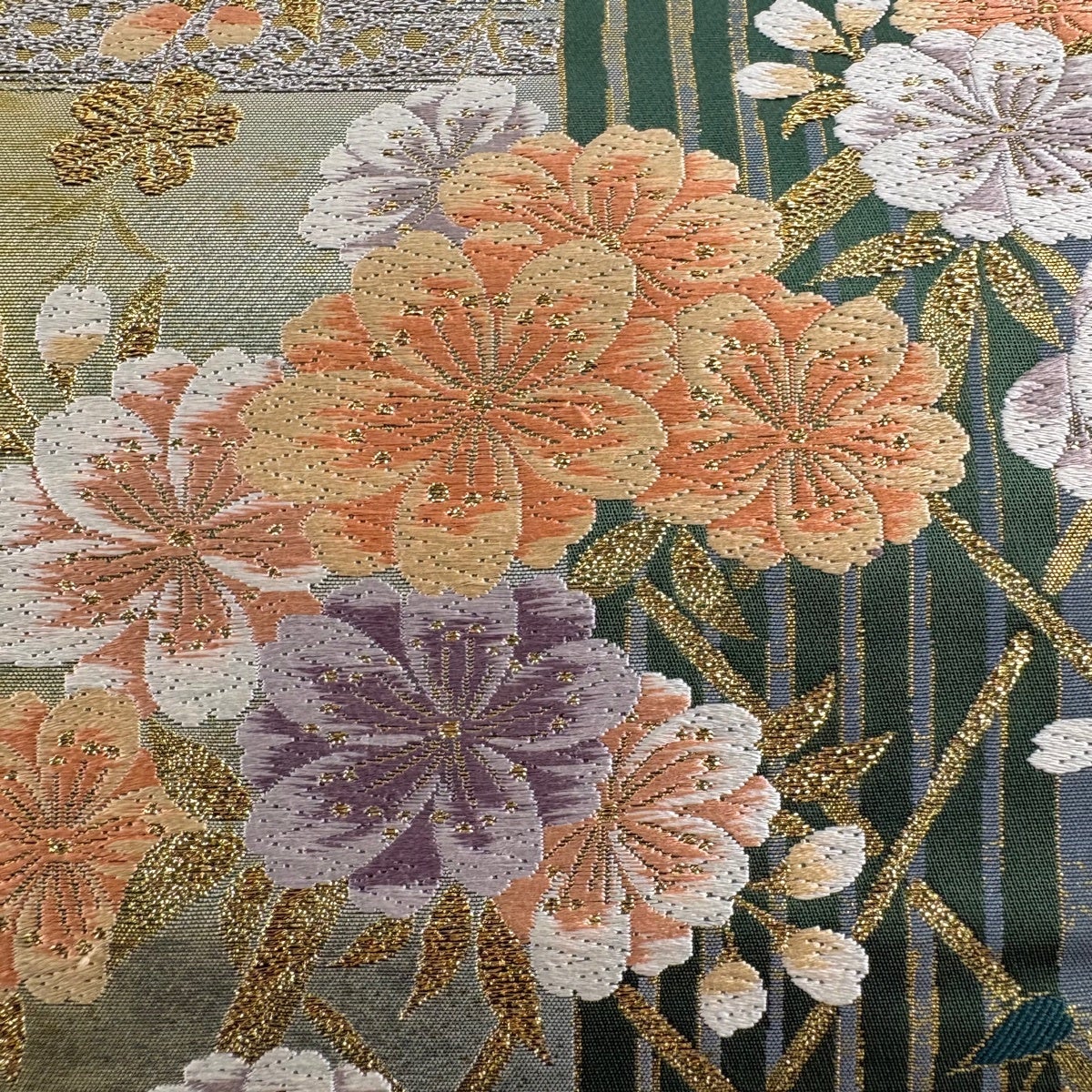 袋帯 秀品 桜 霞 箔 唐織 鶯色 六通 正絹｜中古・古着・リサイクル着物