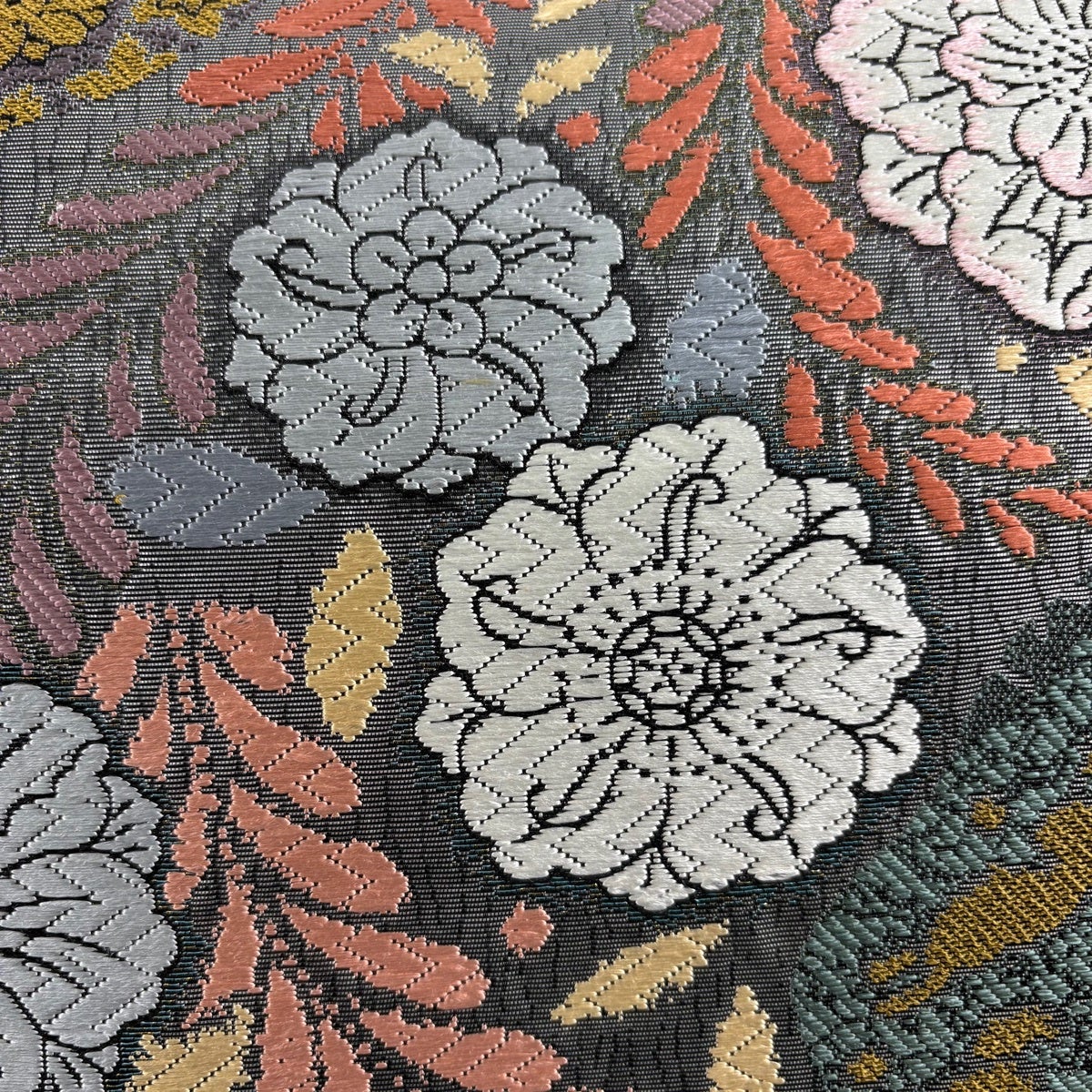 美品】 袋帯 秀品 吟遊辻が花龍田川文 辻が花 うさぎ 箔 唐織 灰緑 六