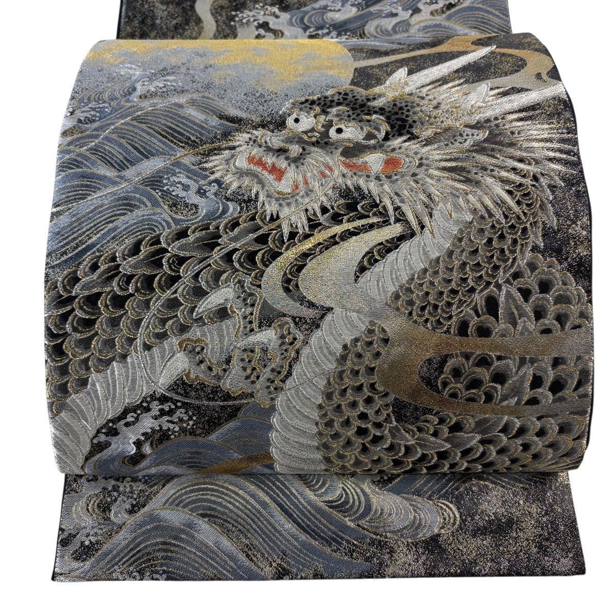 袋帯 名品 幾何学模様 銀糸 金彩 黒 お太鼓柄 正絹｜中古・古着