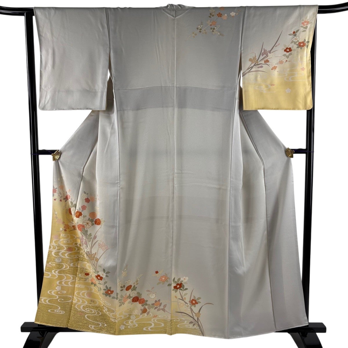 訪問着 身丈160cm 裄丈64.5cm M 袷 草花 観世水 金糸 金彩 灰白 正絹