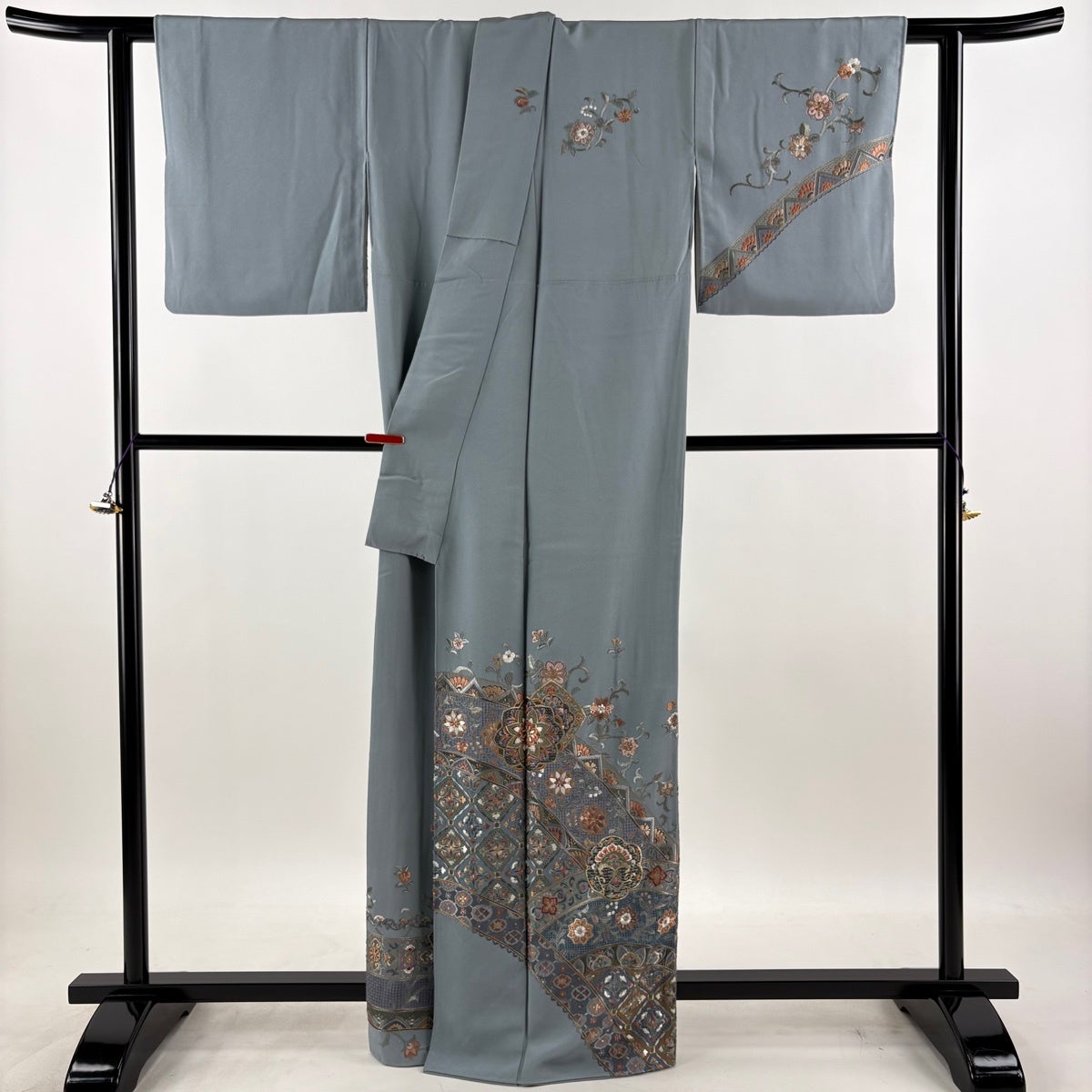 訪問着 身丈164.5cm 裄丈65cm M 袷 華文 花唐草 金糸 刺繍 青灰色 正絹