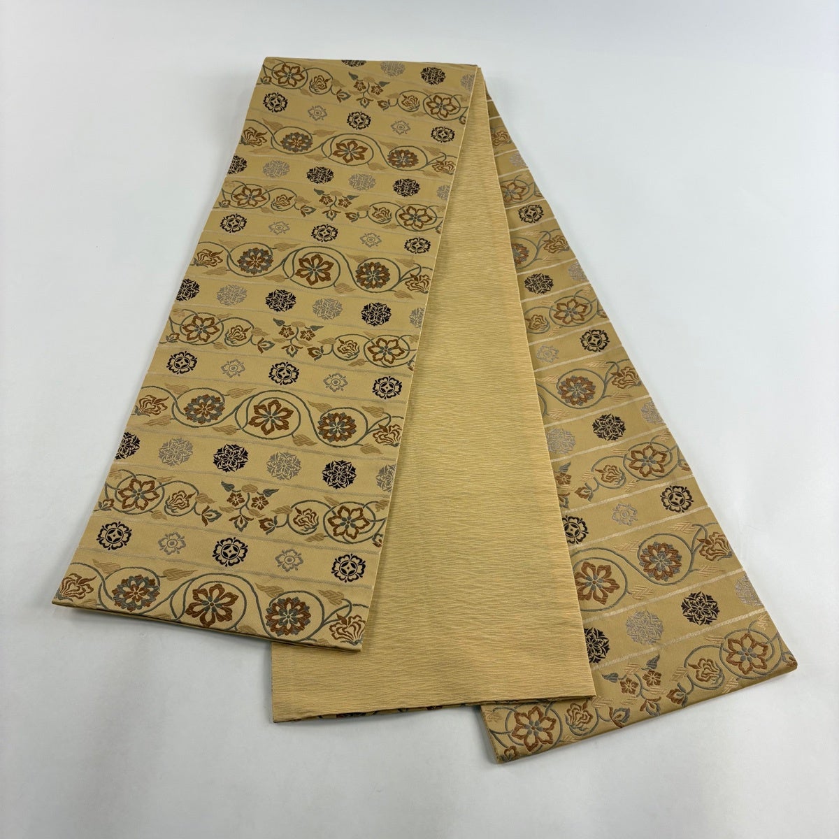 美品】 袋名古屋帯 優品 花唐草 縞模様 薄黄土色 化繊｜中古・古着