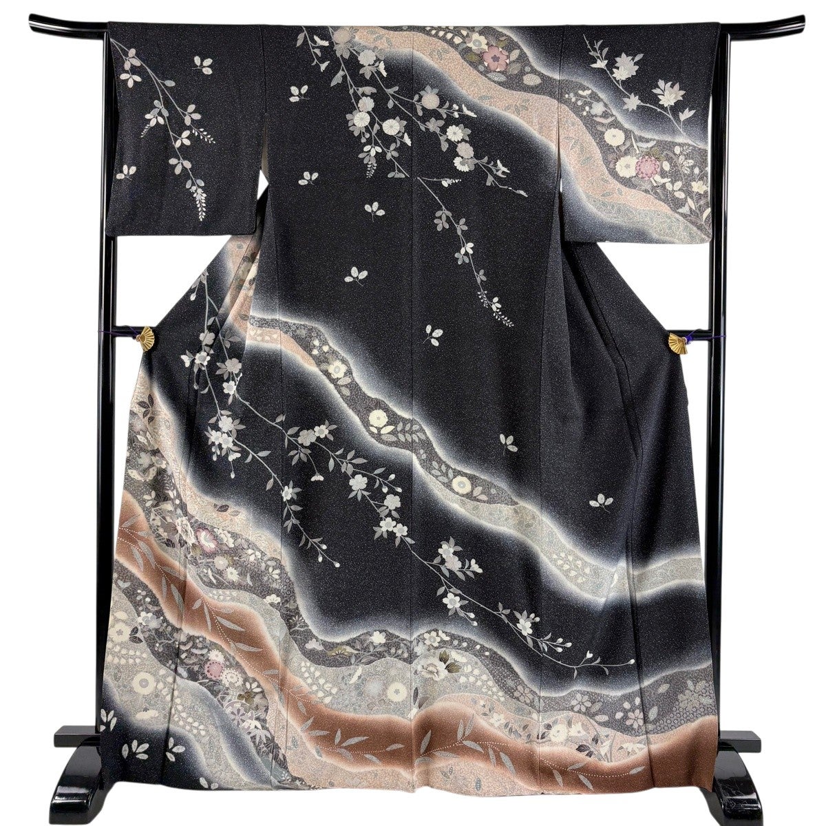 訪問着 身丈167cm 裄丈64.5cm M 袷 草花 枝垂れ桜 銀彩 黒 正絹 名品