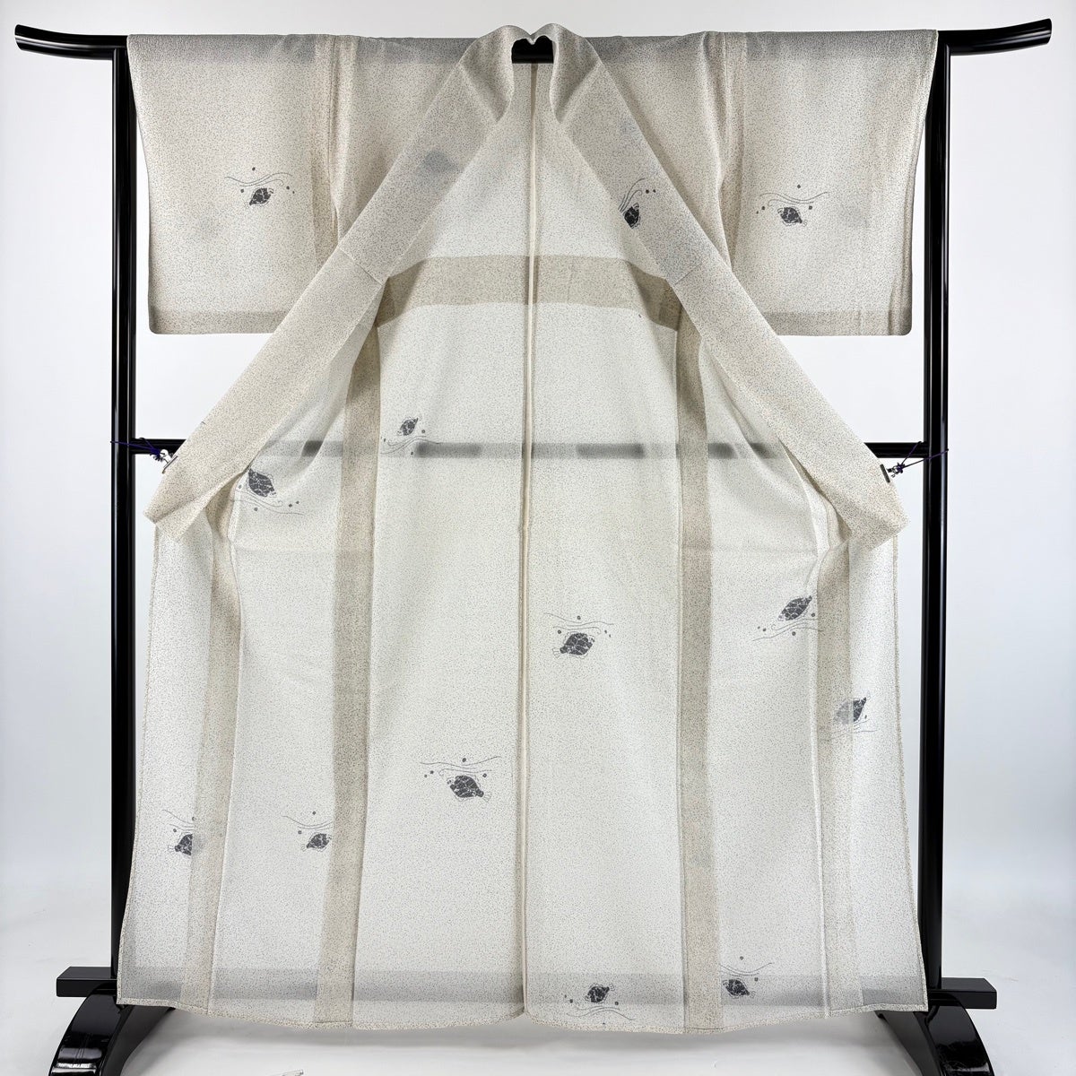 付下げ 身丈163cm 裄丈64.5cm M 薄物 魚 クリーム 正絹 秀品｜中古