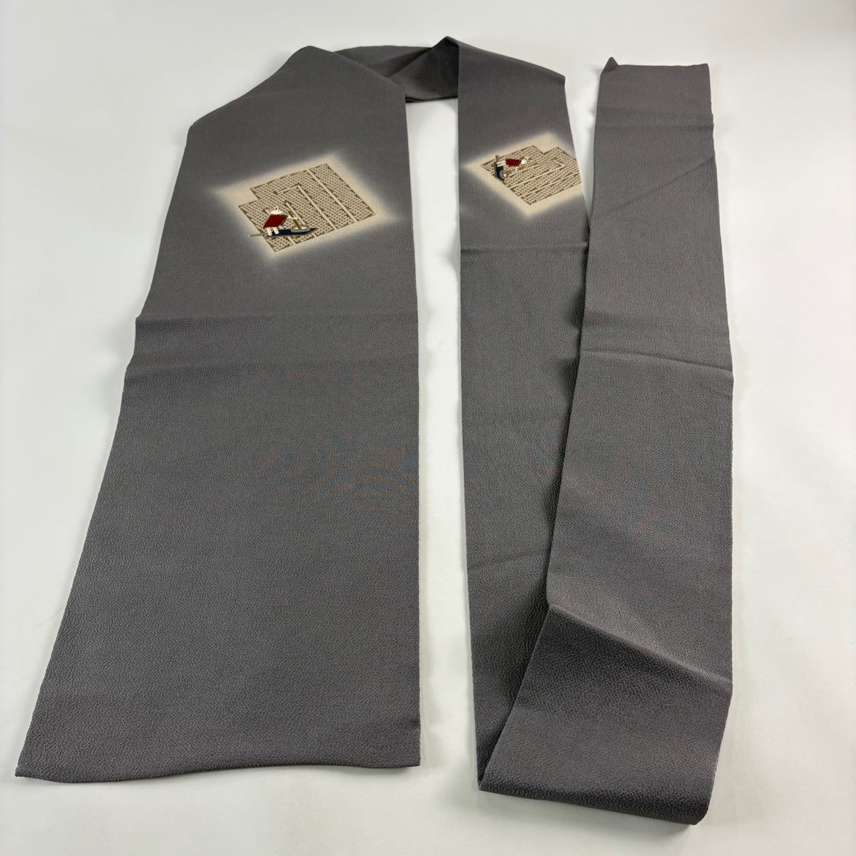 名古屋帯 秀品 源氏香 うさぎ 金彩 縮緬 灰色 正絹｜中古・古着