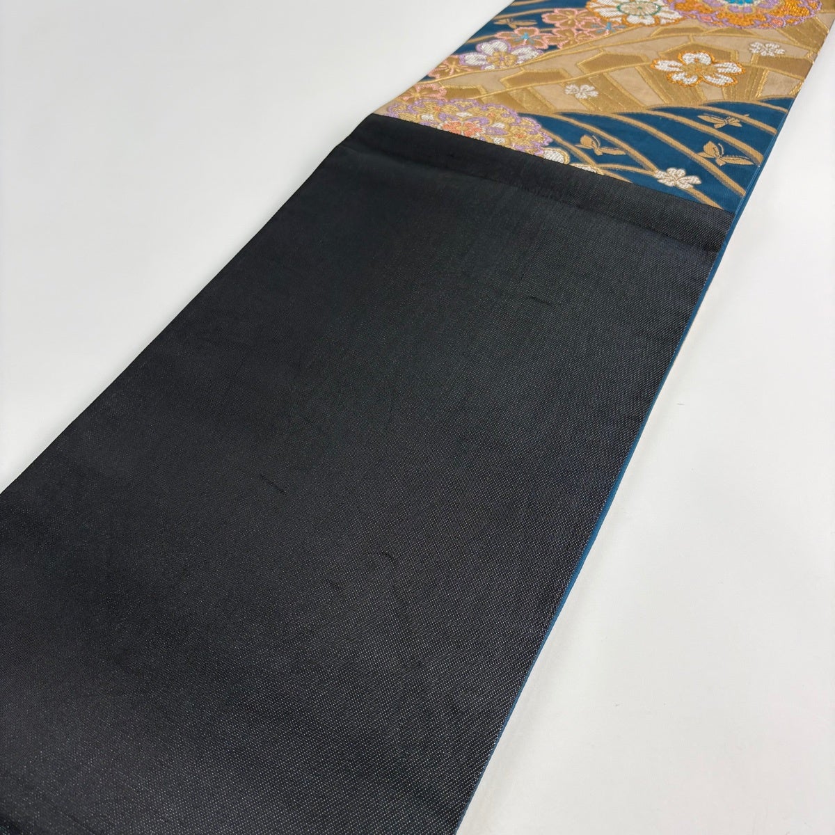 袋帯 秀品 華文 蝶 金糸 箔 深緑 六通 正絹｜中古・古着・リサイクル
