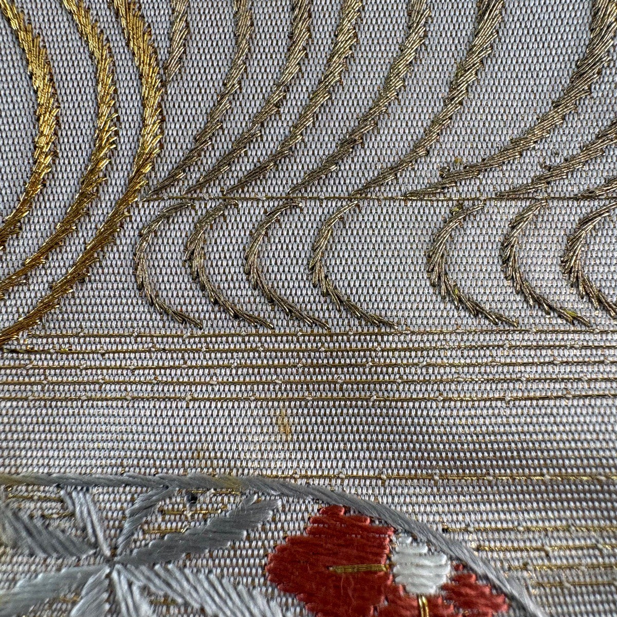袋帯 秀品 蜀江華文 七宝 刺繍 金糸 薄茶色 お太鼓柄 正絹｜中古・古着