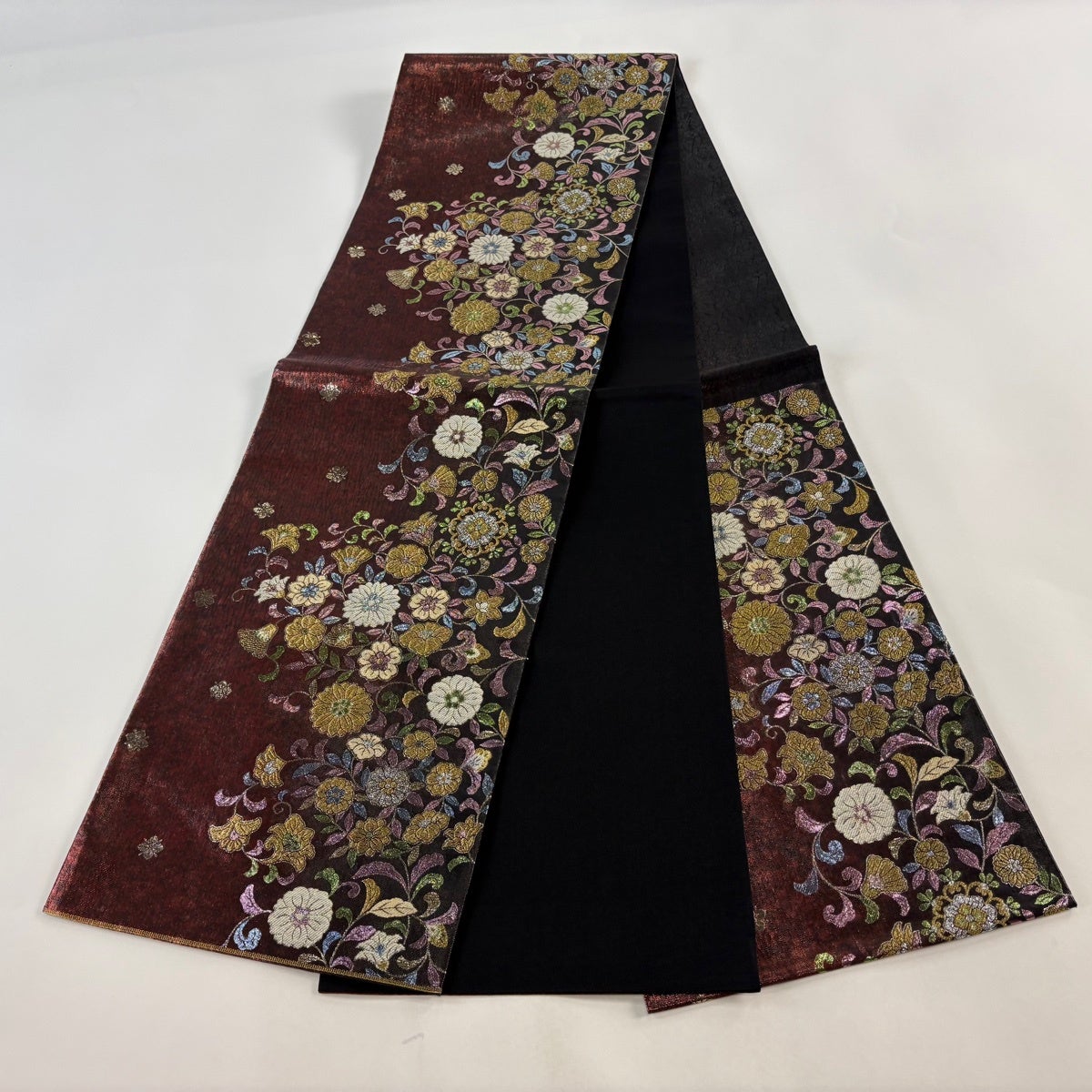 袋帯 秀品 華文 花唐草 金糸 箔 赤黒 六通 正絹｜中古・古着