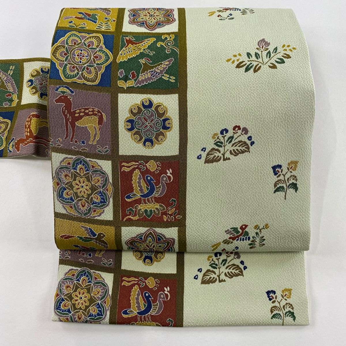 美品】 名古屋帯 秀品 動物 華文 ちりめん 薄緑 正絹 ｜中古・古着