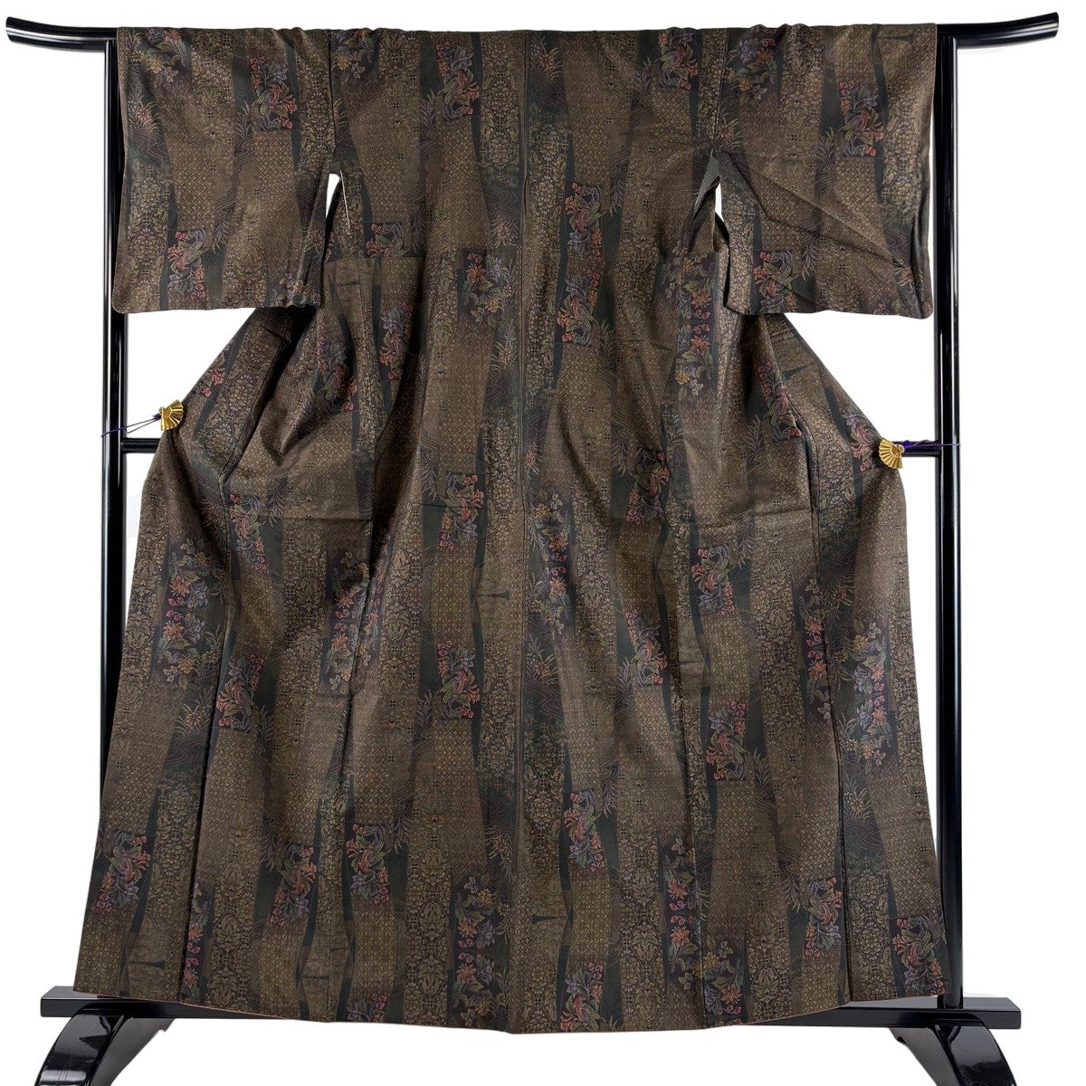 紬 身丈159cm 裄丈65cm M 袷 枝花 焦茶色 正絹 名品｜中古・古着