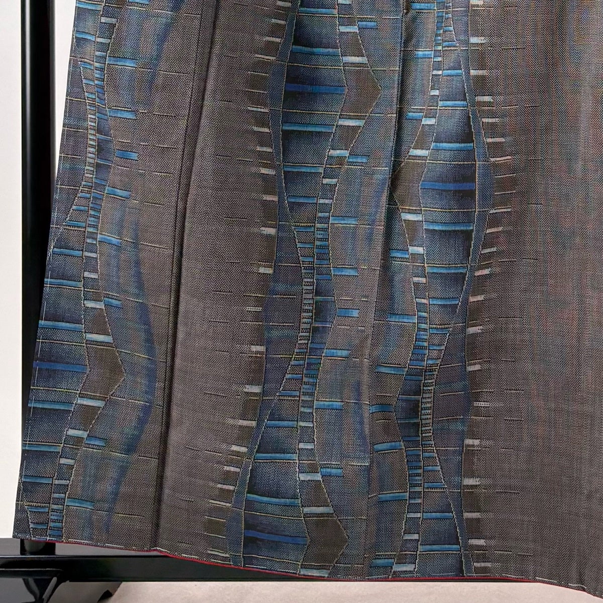 美品】 大島紬 身丈159cm 裄丈62.5cm S 袷 都喜ヱ門 藤色泥 証紙あり