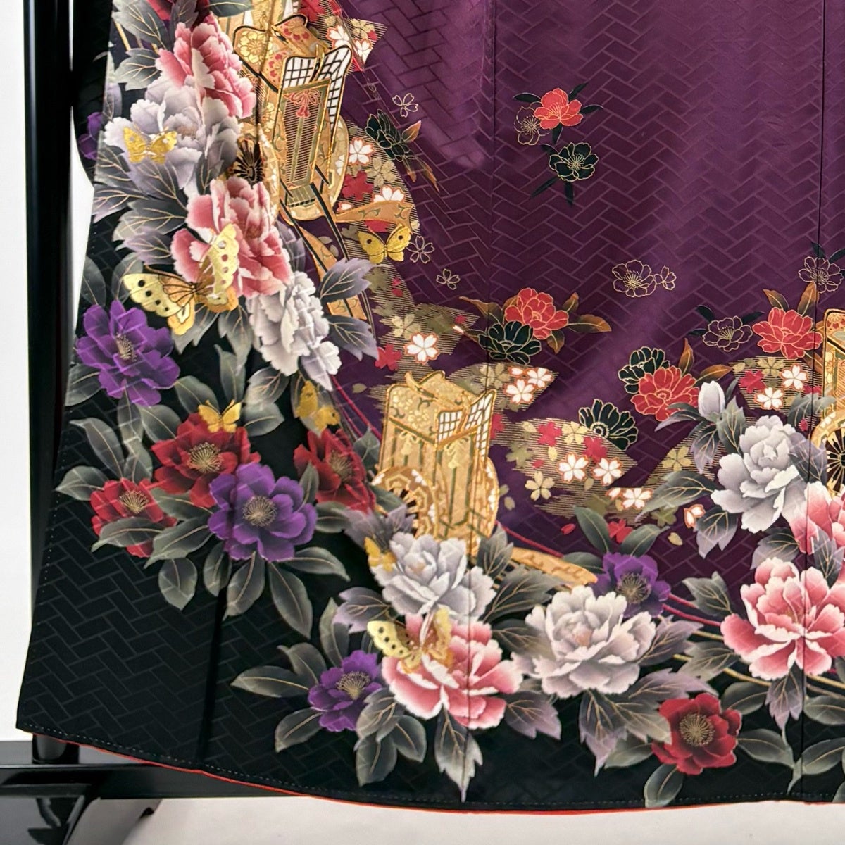 振袖 身丈159.5cm 裄丈65.5cm M 袷 御所車 蝶 金糸 金彩 紫 正絹 秀品