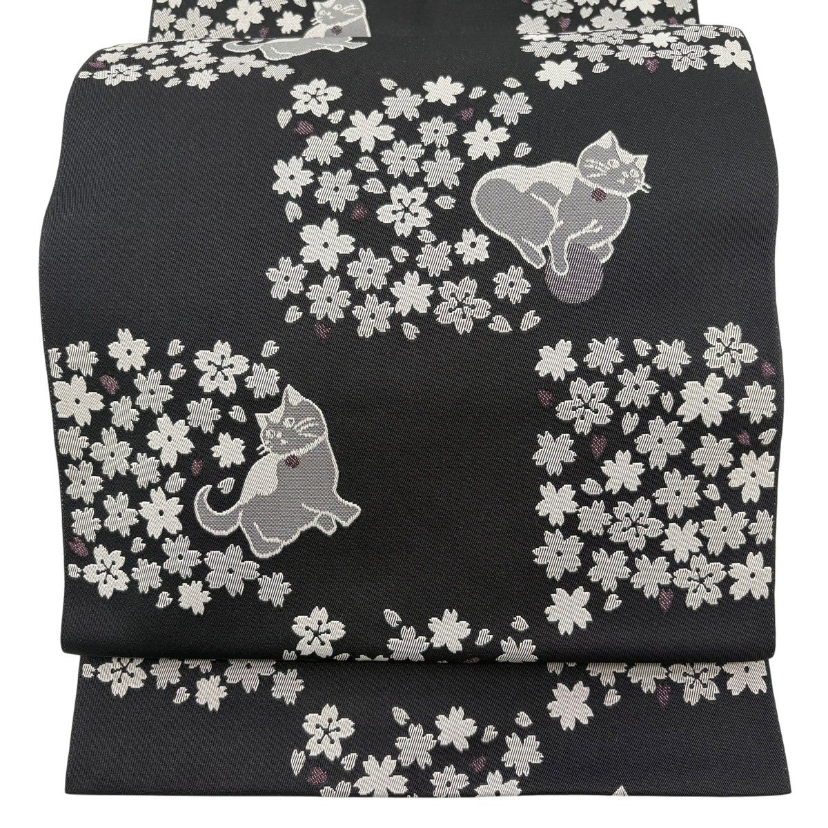 美品】 名古屋帯 優品 八寸名古屋帯 松葉仕立て 桜 猫 黒 化繊｜中古