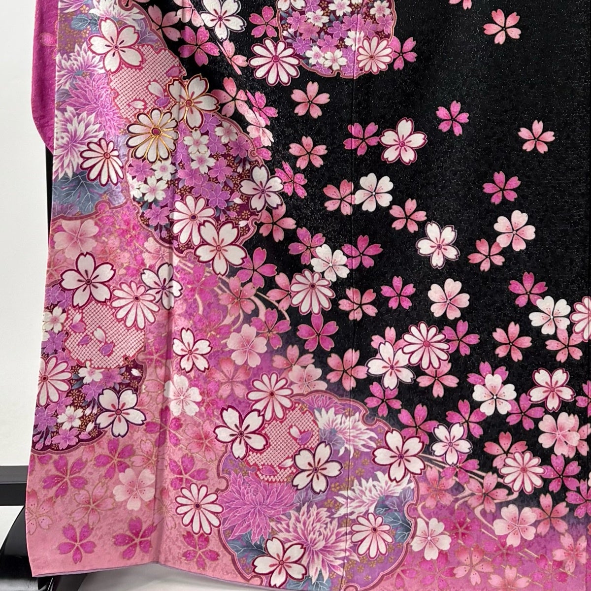 美品】 振袖 身丈170cm 裄丈71cm L 袷 桜 雪輪 銀通し 金糸 黒 正絹