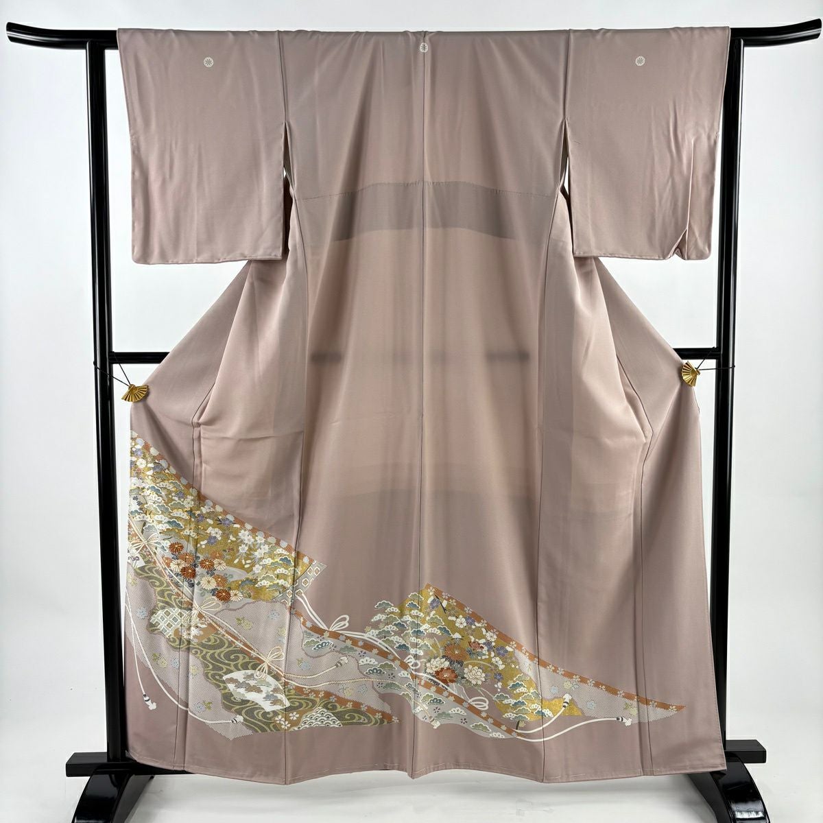 色留袖 身丈160cm 裄丈67cm 正絹 名品 【中古】 色留袖 身丈160cm 裄丈63.5cm S 袷 和田光正 落款 草花 鶴 金彩 水色