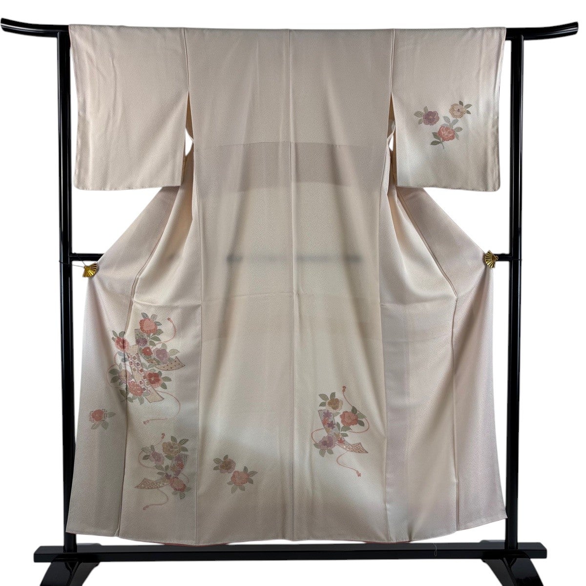 美品】 付下げ 身丈154cm 裄丈62cm S 袷 短冊 草花 刺繍 ぼかし 薄