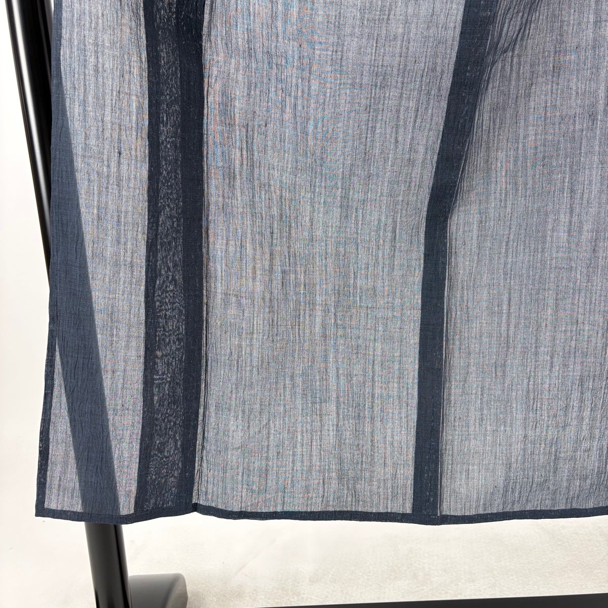 男着物 身丈144cm 裄丈66cm M 薄物 小千谷ちぢみ 紺色 麻 名品｜中古