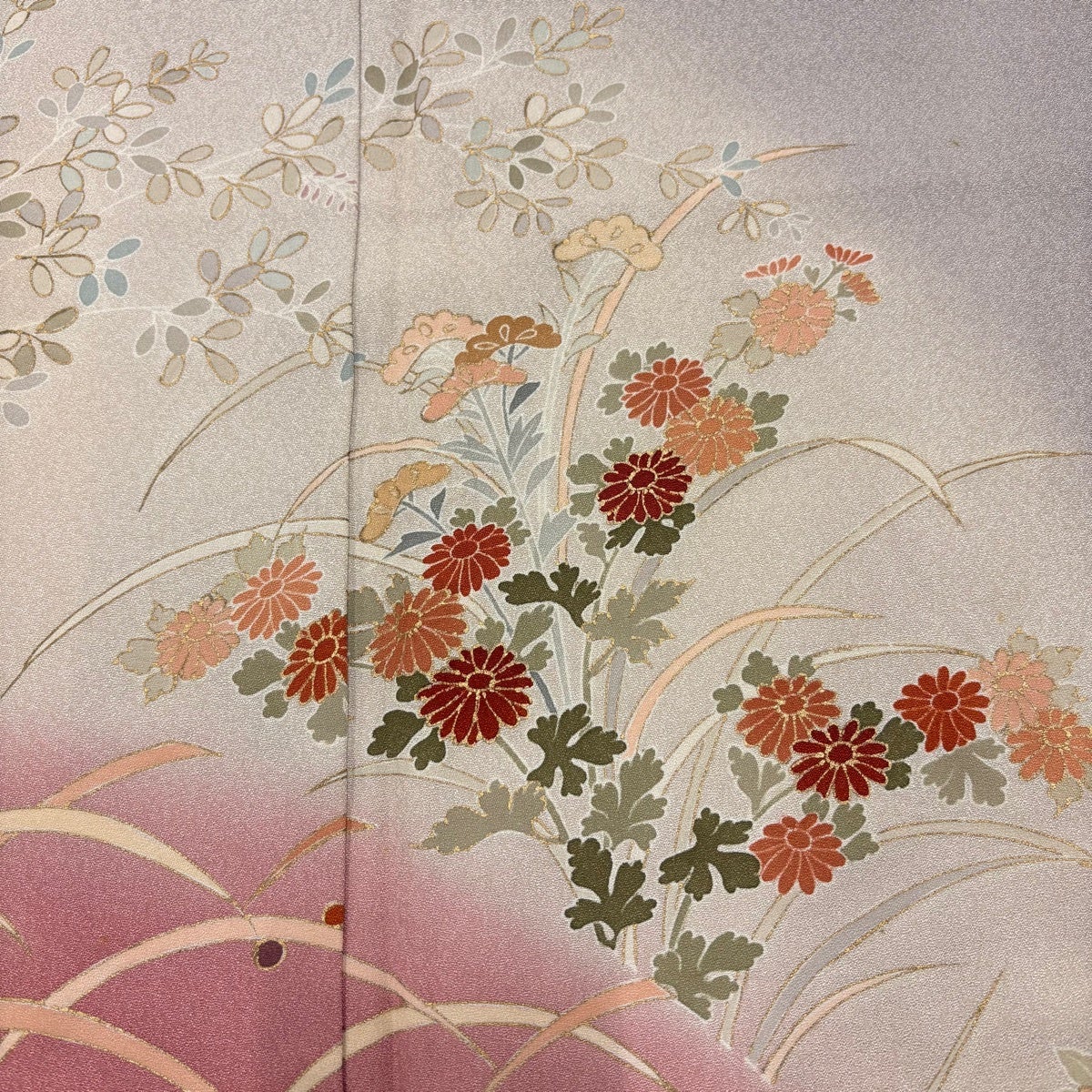 付下げ 身丈159cm 裄丈65cm M 袷 秋草 露芝 金彩 ぼかし 灰紫 正絹 秀