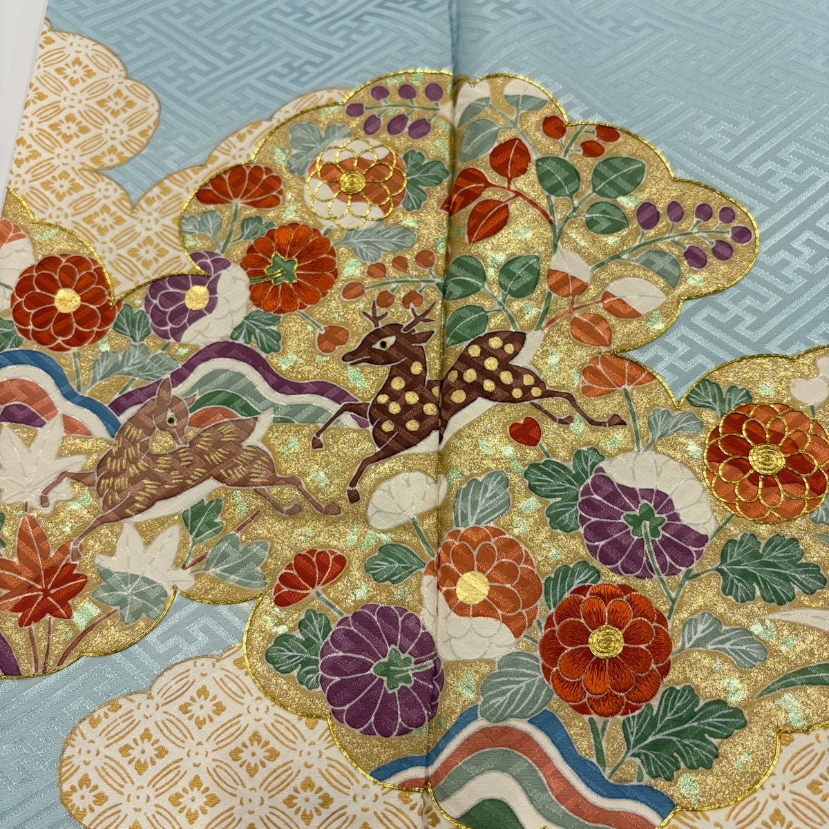 付下げ 身丈167.5cm 裄丈69.5cm L 袷 雲文 菊 金糸 金彩 水色 正絹 秀