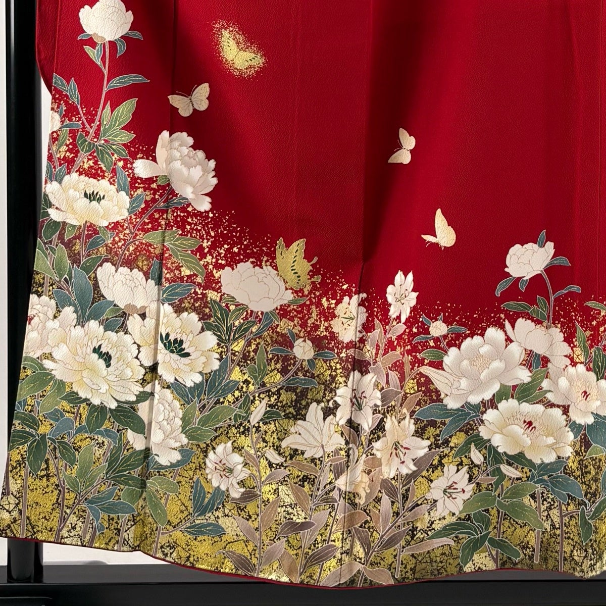 振袖 身丈156cm 裄丈63.5cm S 袷 蝶 牡丹 金彩 赤 正絹 秀品｜中古