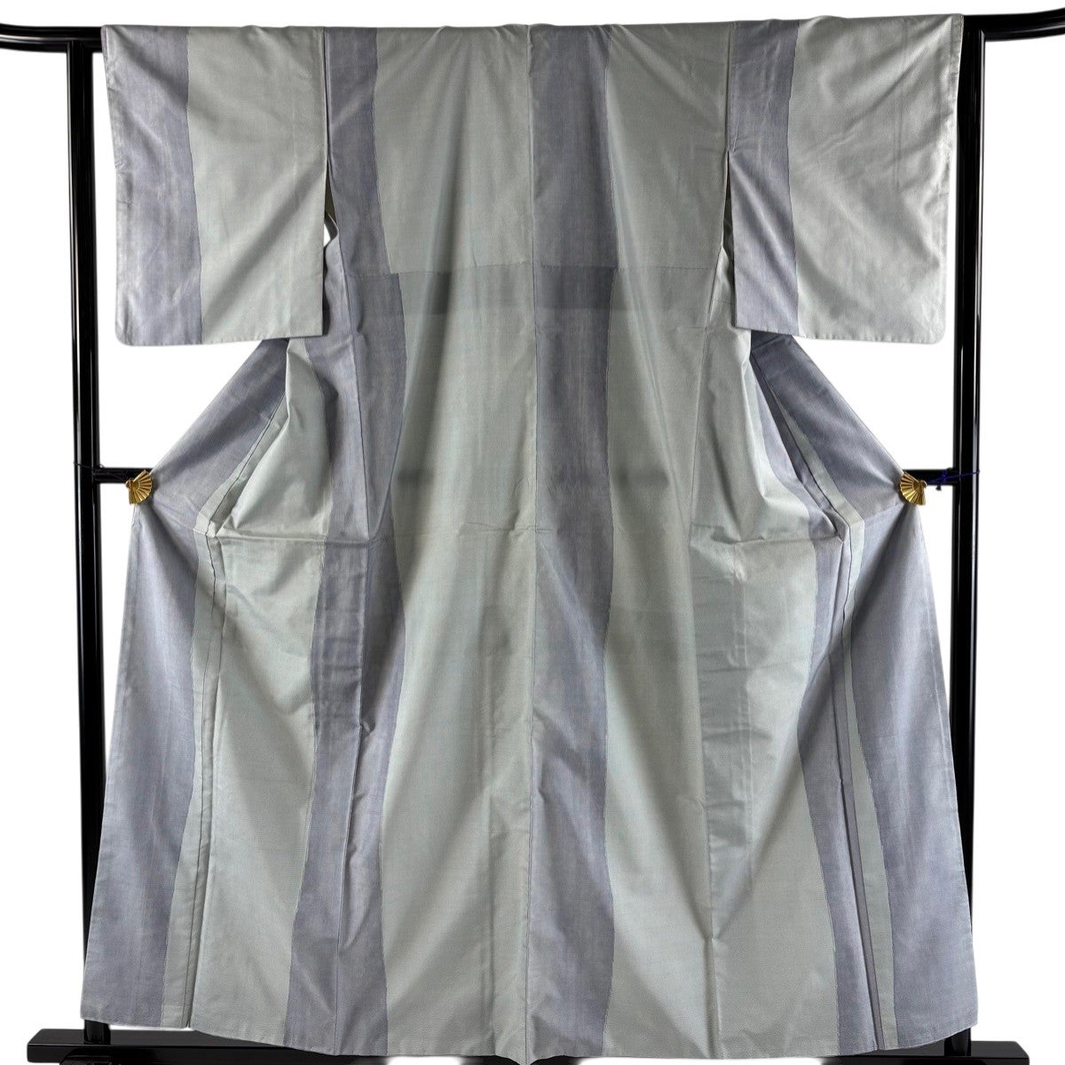 紬 身丈165.5cm 裄丈64cm 正絹 名品 【中古】 紬 身丈165cm 裄64cm レディース 袷 格子 裄Mサイズ 秋冬春用 正絹