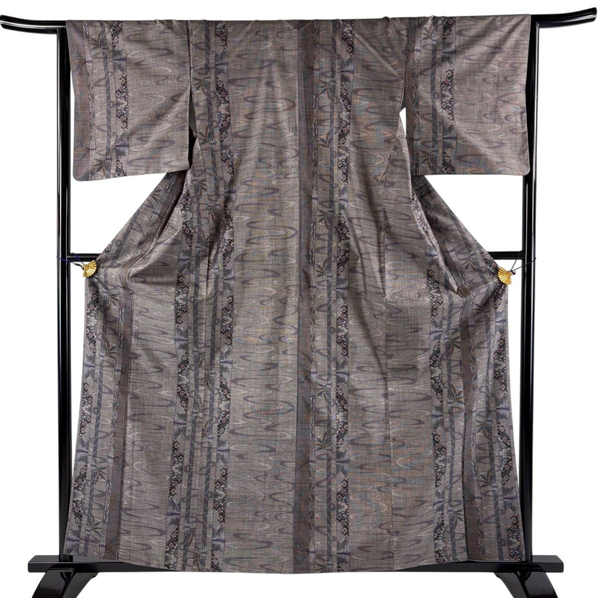 美品】 紬 身丈160cm 裄丈65cm M 袷 証紙あり 亀甲絣 草花 灰緑 正絹