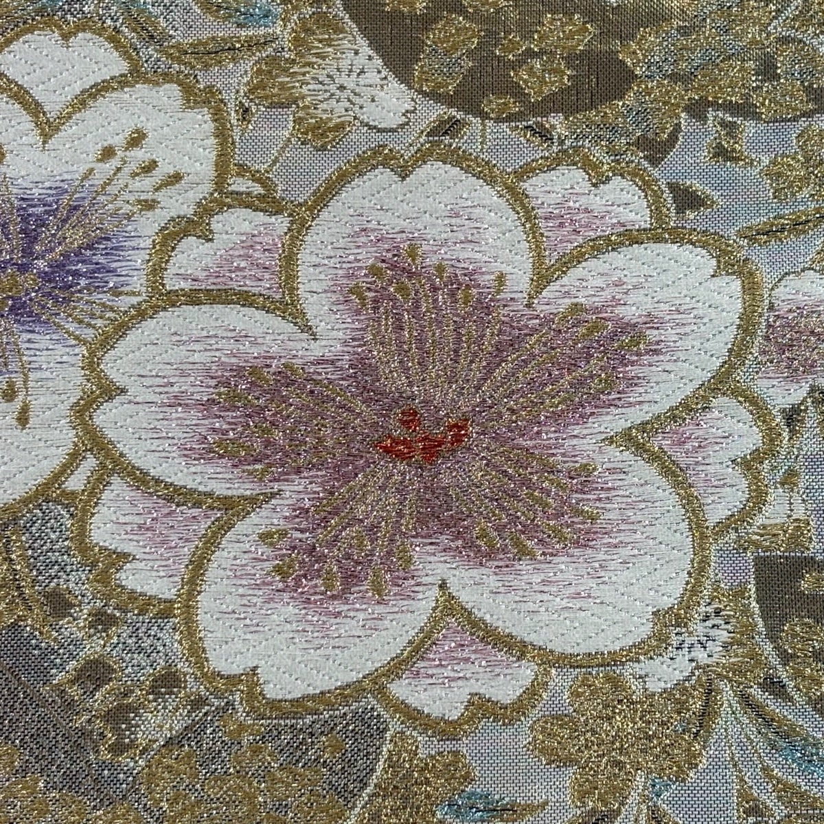 美品】 袋帯 秀品 桜 蝶 唐織 金糸 ピンク 六通 正絹｜中古・古着