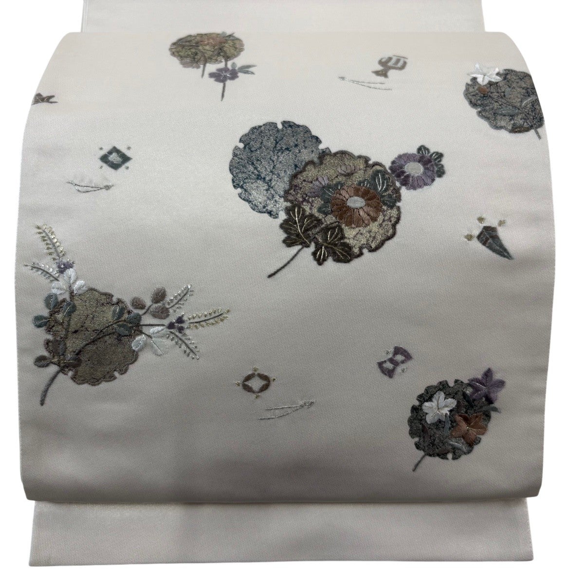 袋帯 秀品 雪輪 菊 金銀糸 金銀彩 灰白 お太鼓柄 正絹｜中古・古着