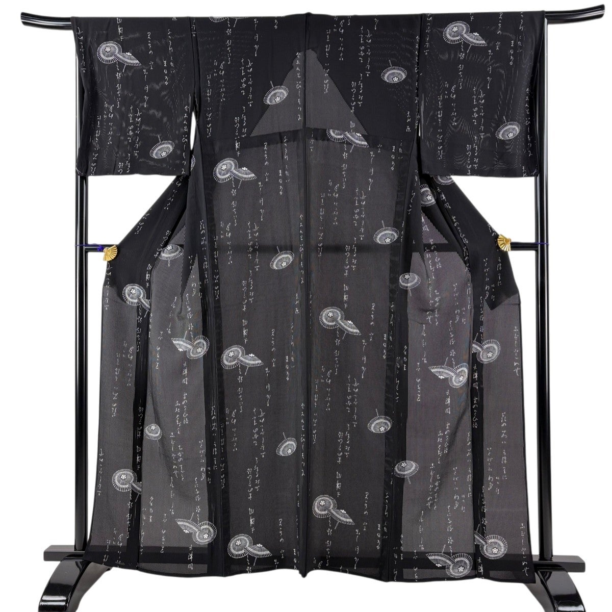 小紋 美品 名品 身丈166.5cm 裄丈67cm 正絹 【中古】 小紋 身丈166cm 裄丈67cm M 薄物 花唐草 七宝 ぼかし 茶緑色 正絹 名品