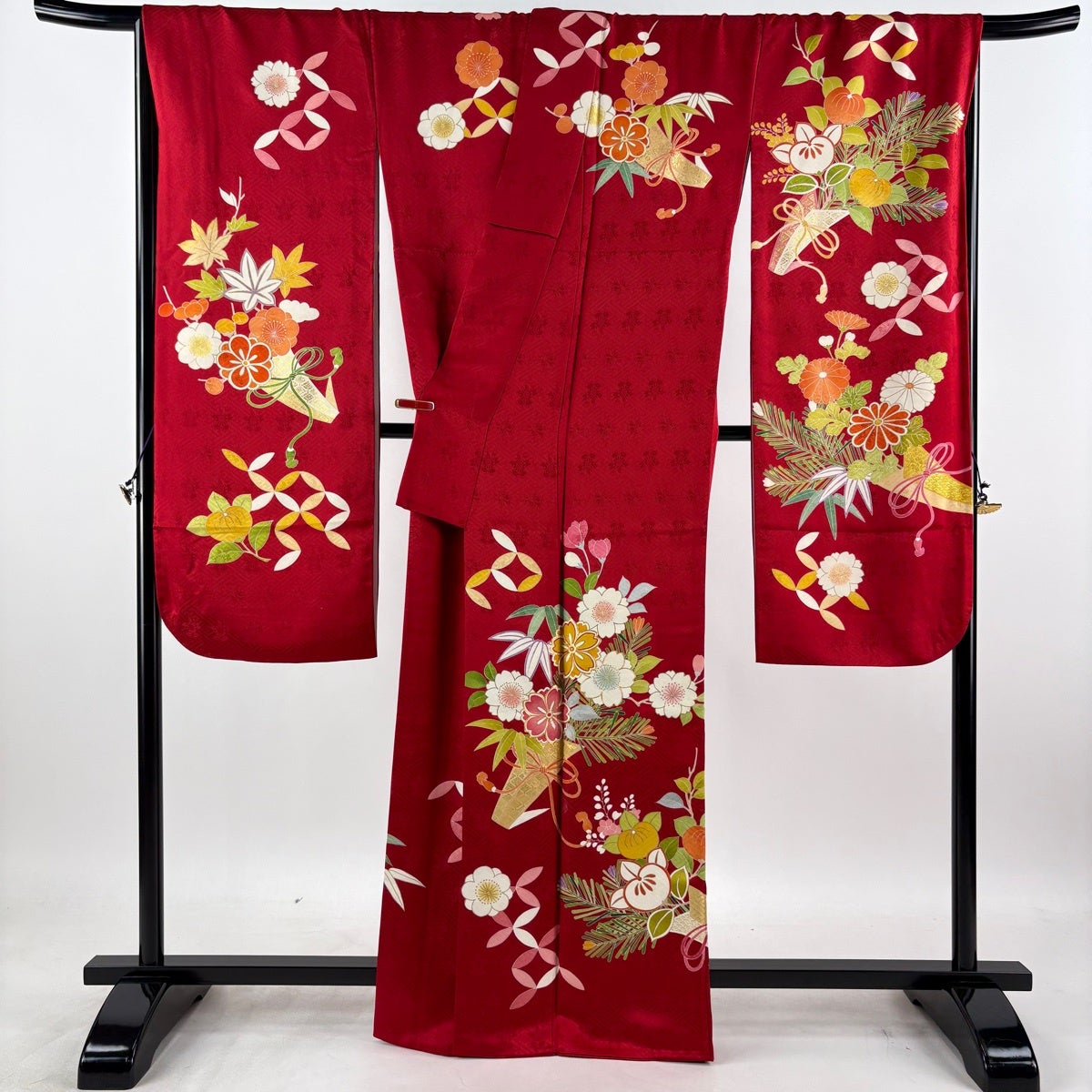 振袖 身丈168.5cm 裄丈67.5cm L 七宝 金糸金通し 朱色正絹名品 振袖 身丈165cm 裄丈71cm L 袷 千總 落款あり 桜 花熨斗 金糸 金彩 赤