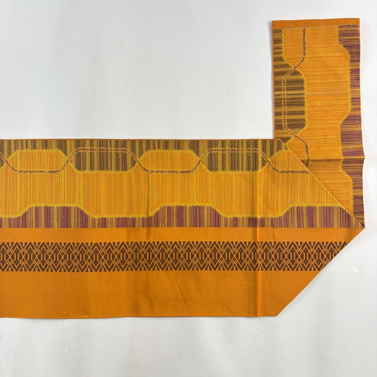 美品】 名古屋帯 優品 八寸名古屋帯 松葉仕立て 紬地 幾何学模様 縞
