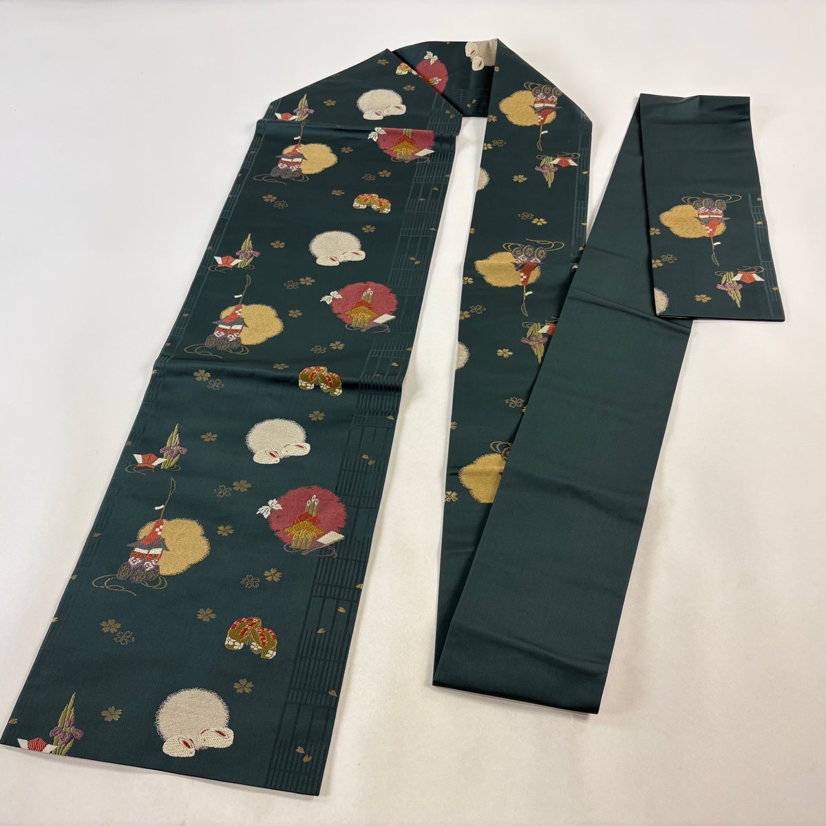 美品】 名古屋帯 秀品 うさぎ 山鉾 唐織 箔 深緑 正絹｜中古・古着