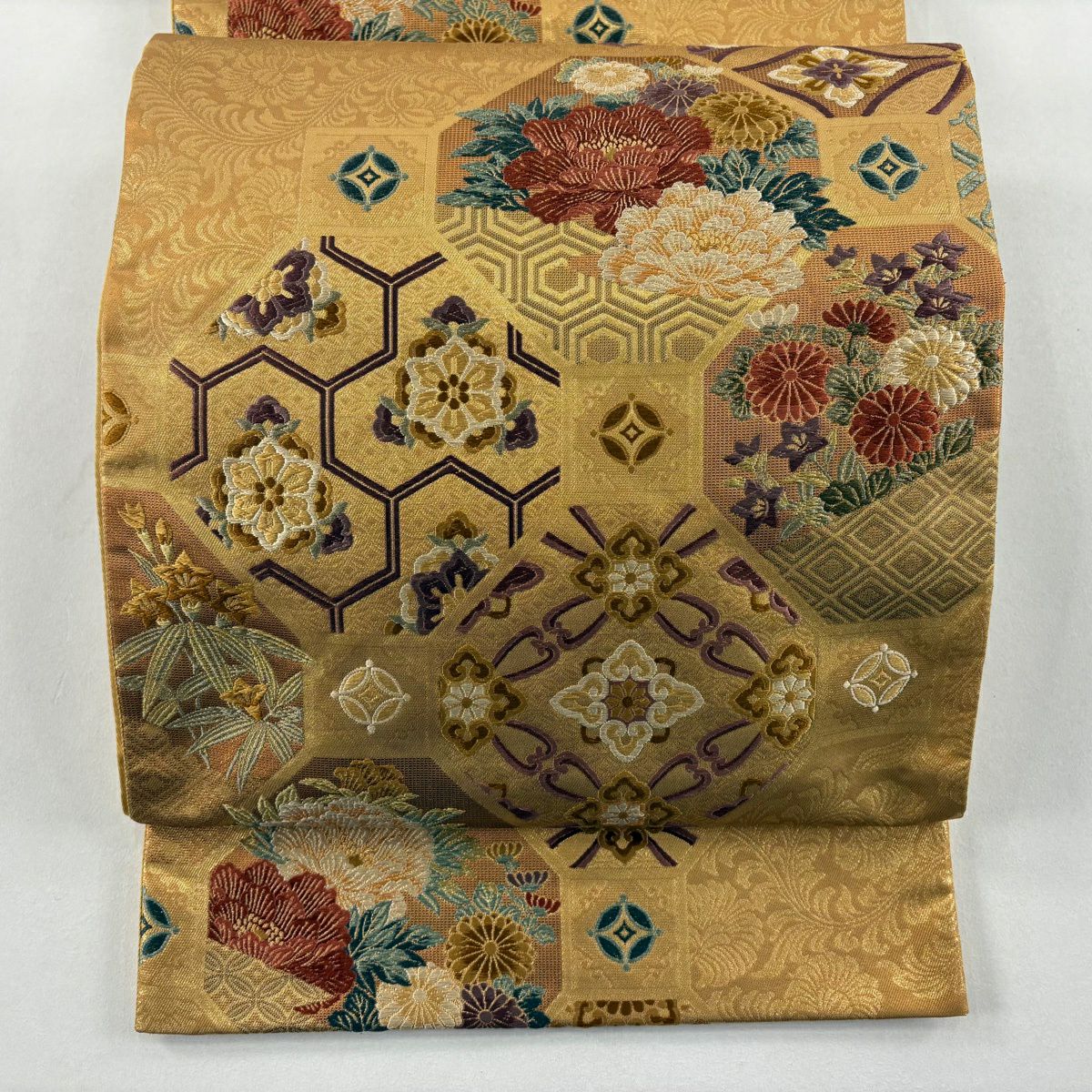 ［7199］袋帯 美品 草花文様 刺繍 六通 正絹 着物 フォーマル 8480］袋帯 美品 草花文様 黒 金糸 六通 正絹 着物 フォーマル - メルカリ