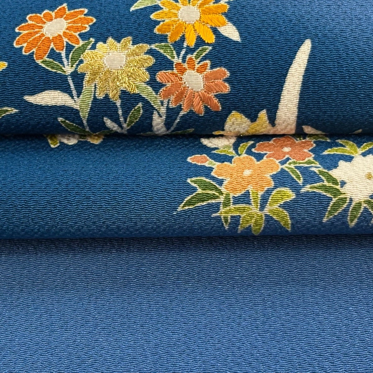 名古屋帯 逸品 大彦 草花 金糸 刺繍 青 正絹｜中古・古着・リサイクル