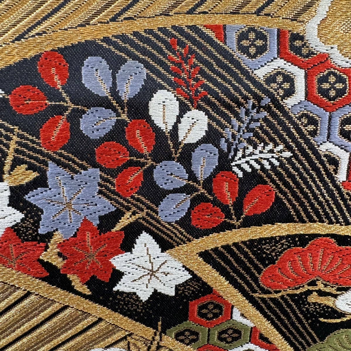 美品】 袋帯 秀品 松竹梅 斜縞 金銀糸 箔 金色 六通 正絹｜中古・古着